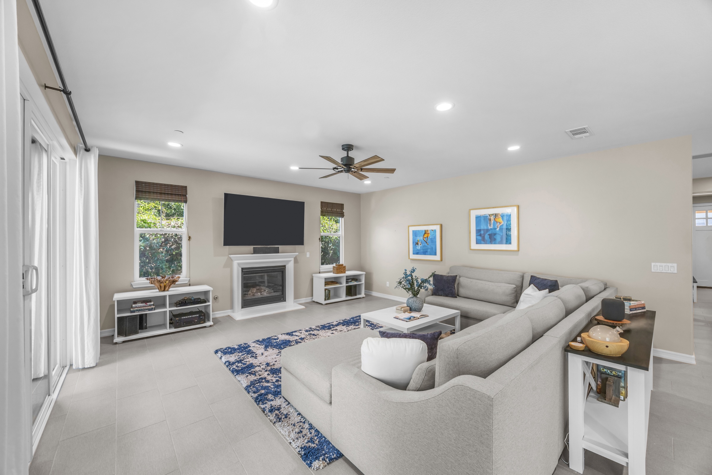 18 Baliza Road — Interior