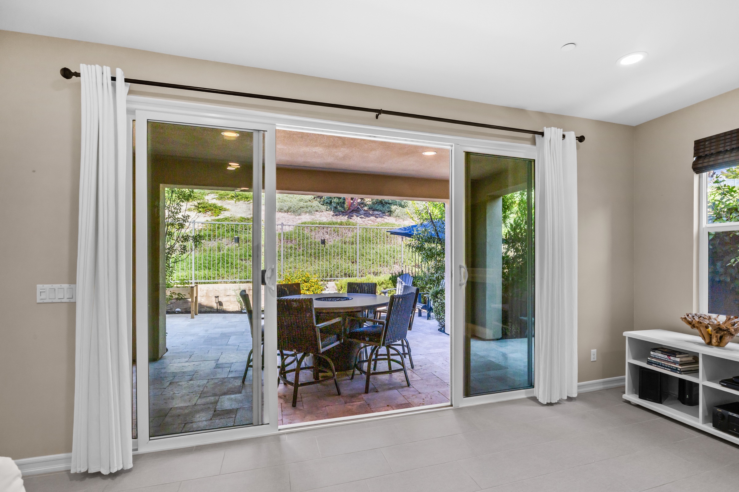 18 Baliza Road — Interior