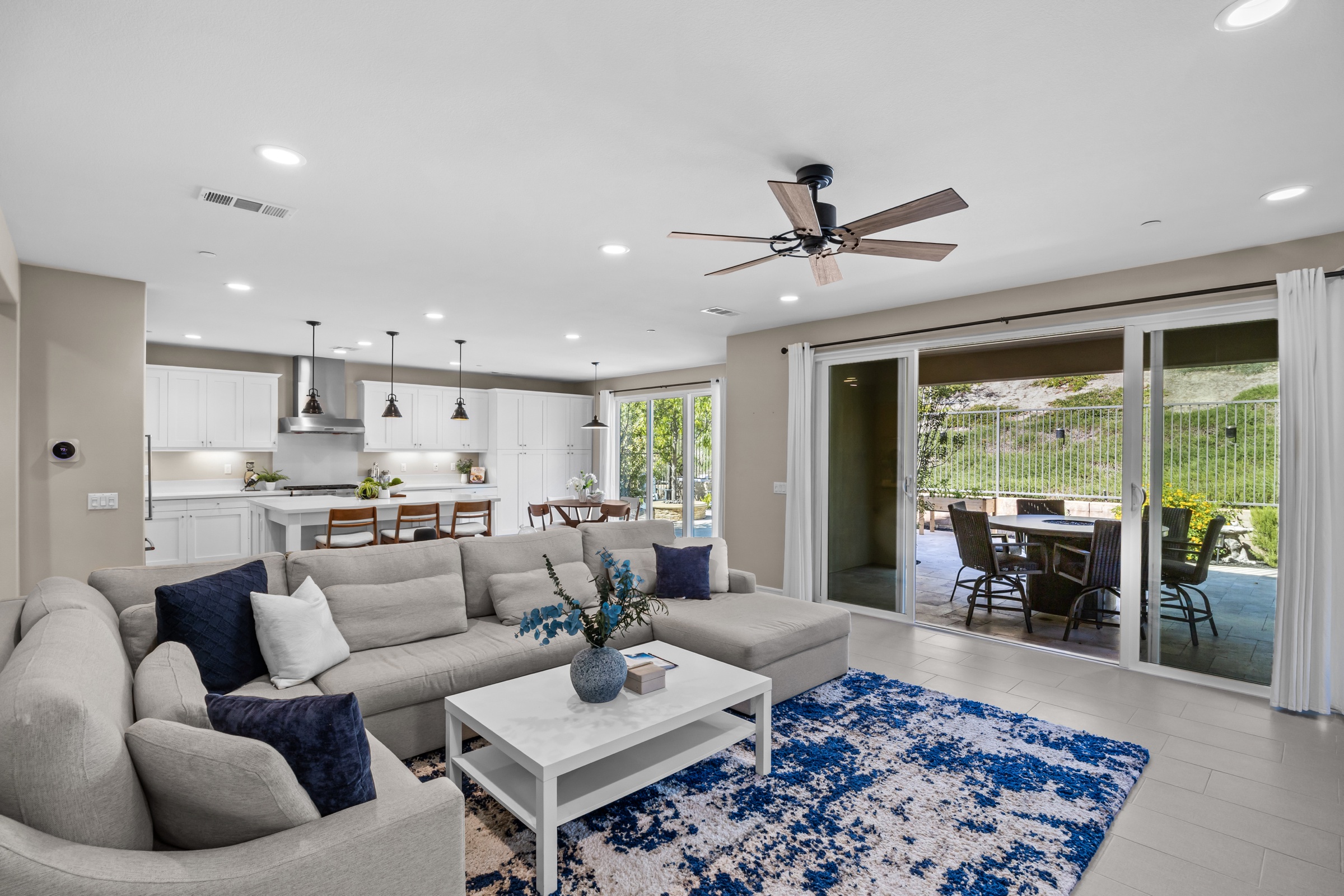 18 Baliza Road — Interior