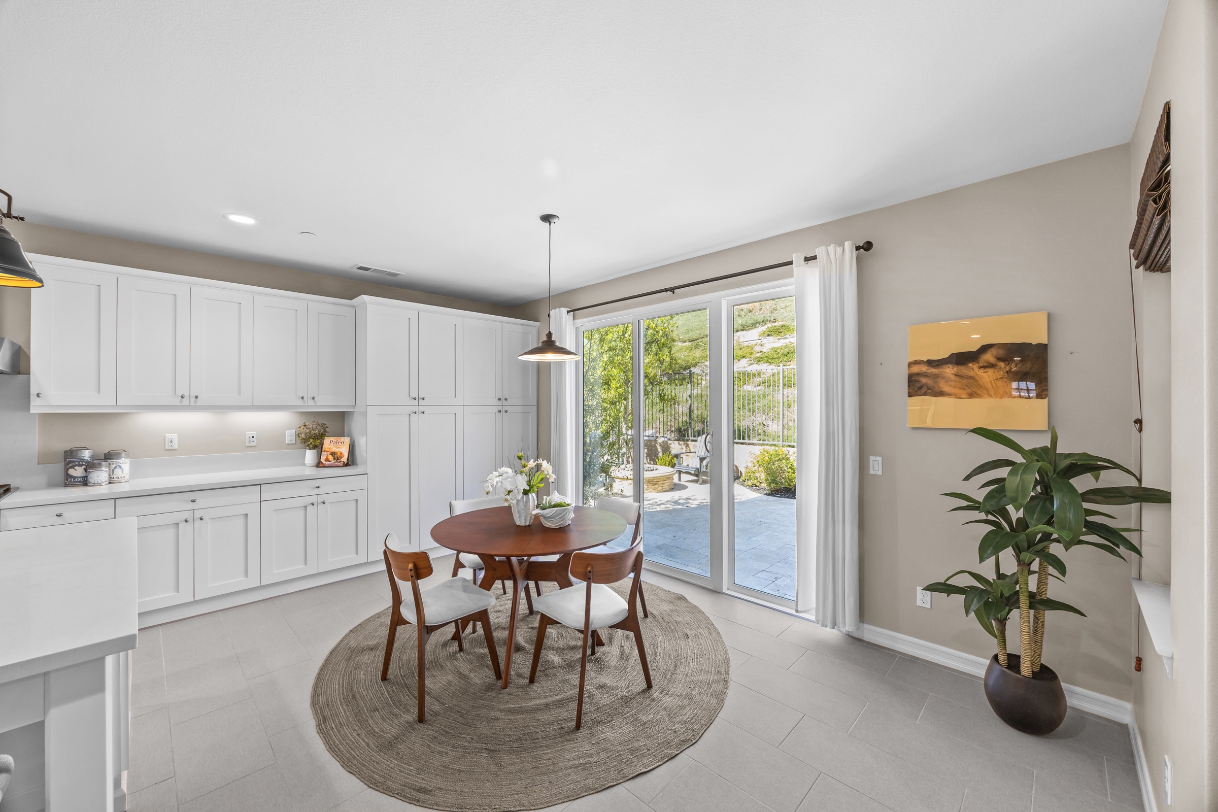 18 Baliza Road — Interior